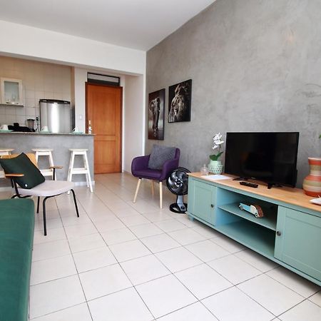 Apartamento Em Frente Ao Shopping Itaigara - Salvador Apartment Exterior photo